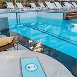 Kahlua Sea View - Adults Only Lägenhetshotell