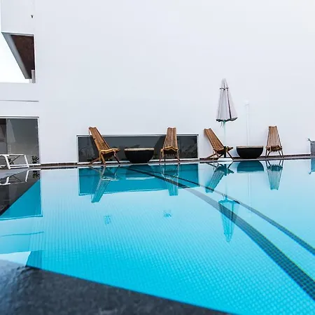 Kahlua Sea View מלון דירות 4*