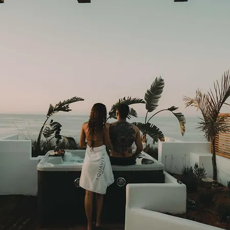 Kahlua Sea View 4*