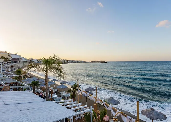 Kahlua Sea View - Adults Only מלון דירות 4*