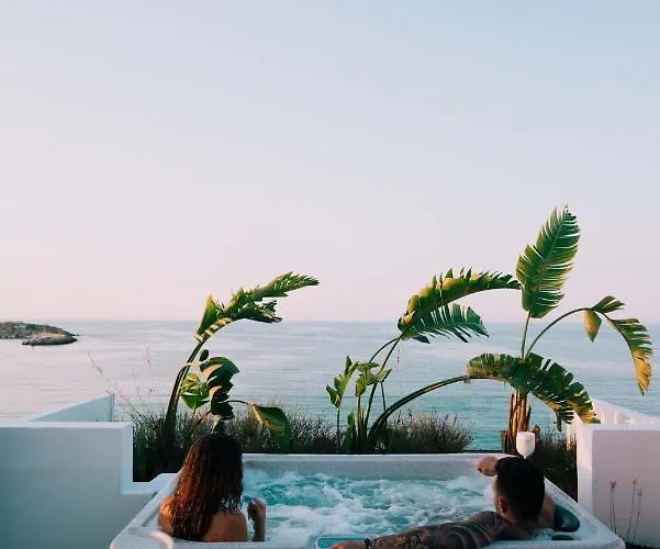 מלון דירות Kahlua Sea View - Adults Only