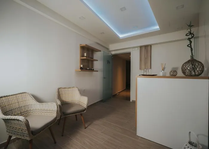 מלון דירות Kahlua Sea View - Adults Only 4*