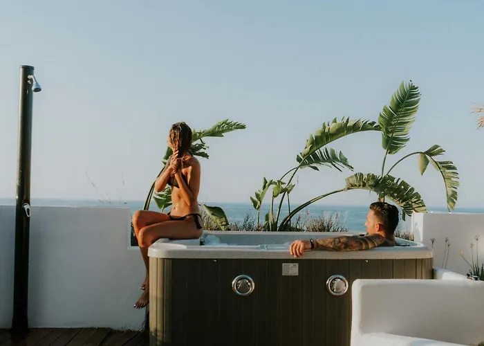 Ξενοδοχείο με διαμερίσματα Kahlua Sea View - Adults Only Χερσόνησος