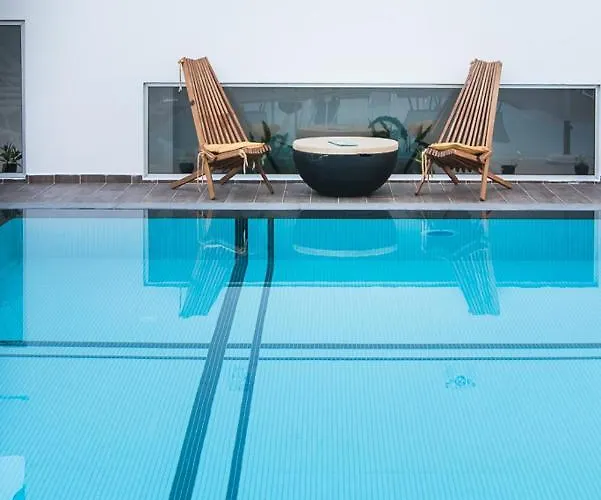 Ξενοδοχείο με διαμερίσματα Kahlua Sea View - Adults Only Χερσόνησος